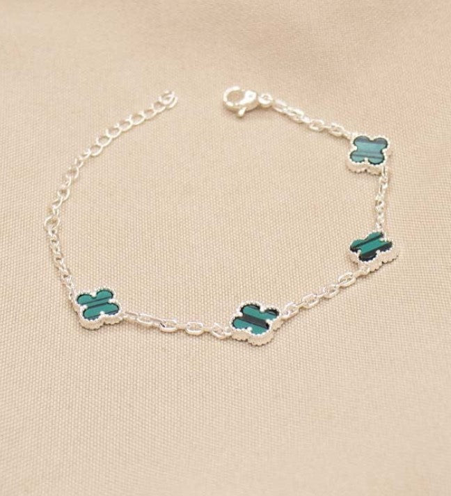 PULSERA MINI TREBOL BAÑO DE PLATA