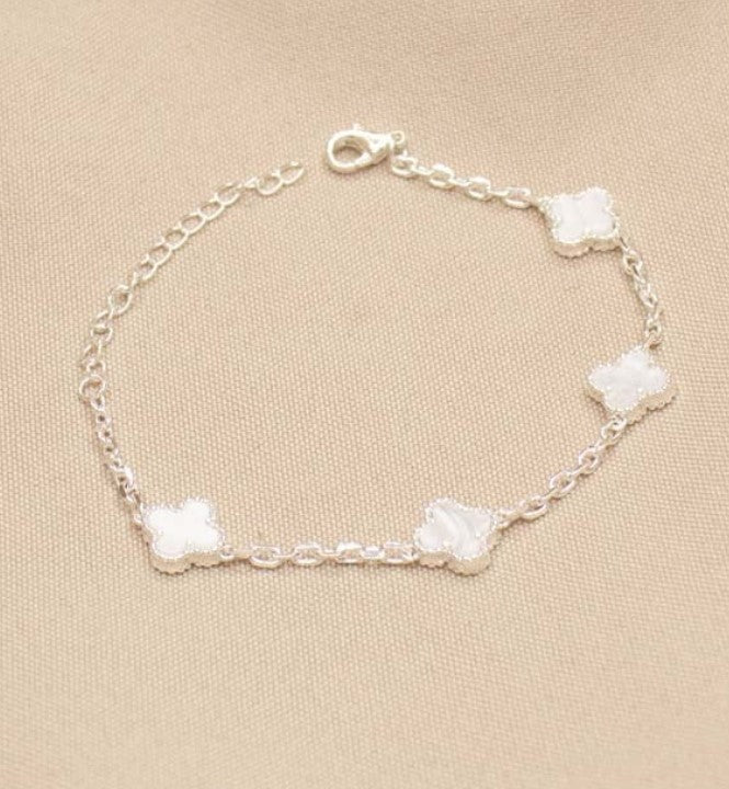 PULSERA MINI TREBOL BAÑO DE PLATA