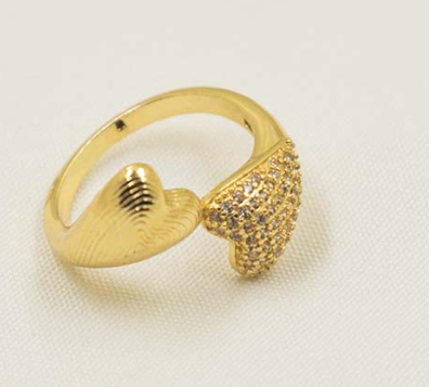 Anillo en Rodio 2 corazones, con incrustación de zircones