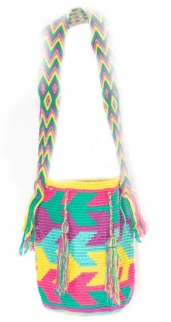 Mochila tejida a mano