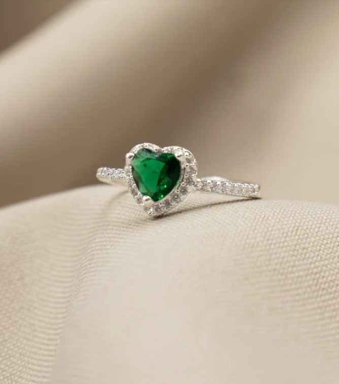 ANILLO CORAZÓN ZIRCÓN BAÑO DE PLATA