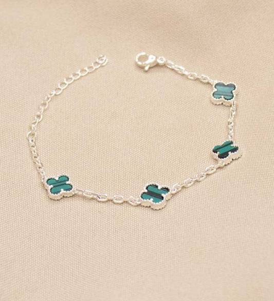 PULSERA MINI TREBOL BAÑO DE PLATA